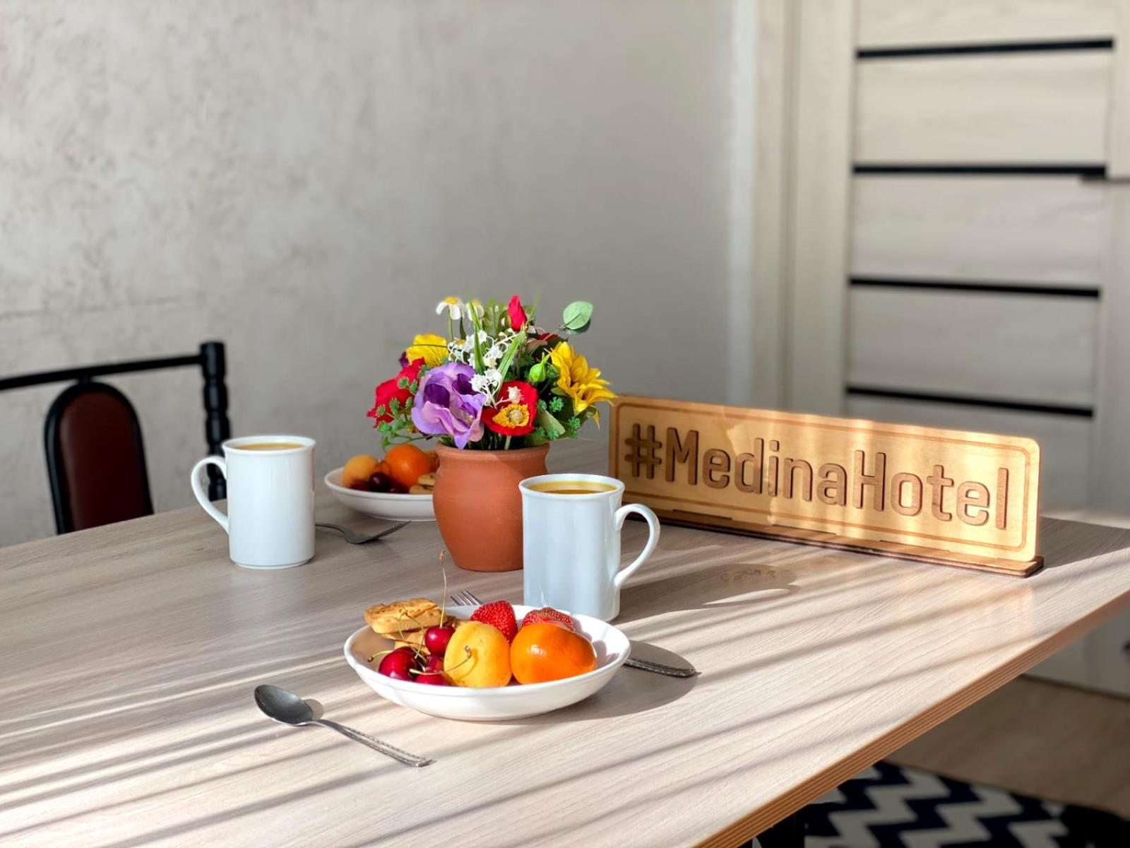 Medinahotelkz, #3, До Арбата 15 Мин Пешком, Halal アルマトイ エクステリア 写真
