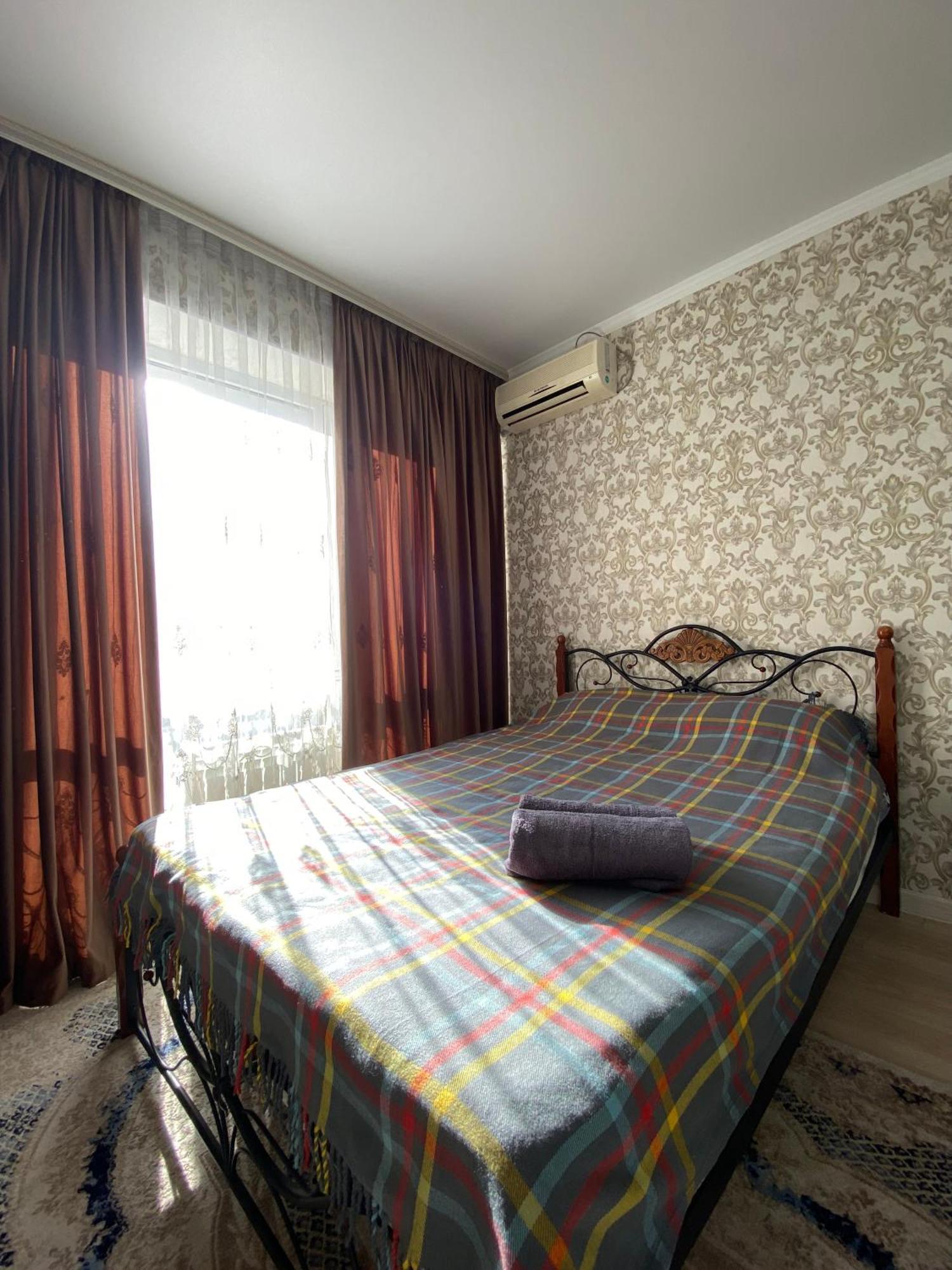 Medinahotelkz, #3, До Арбата 15 Мин Пешком, Halal アルマトイ エクステリア 写真